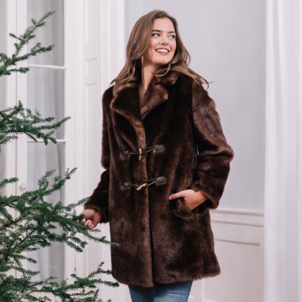 NWT Gal Meets Glam Faye Coat size L